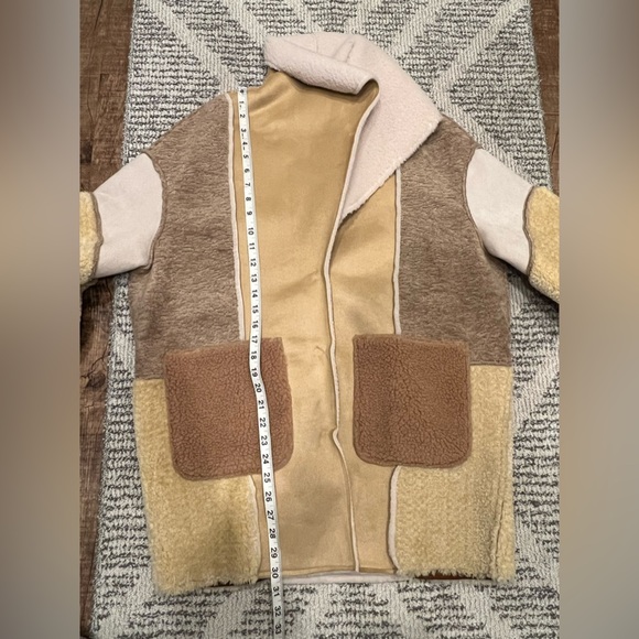 Front Row Shop Patch Teddy Jacket Coat - Picture 7 of 10